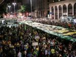 Manifestantes protestan contra el nombramiento del expresidente Luiz In&aacute;cio Lula da Silva.