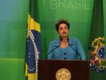 Dilma Rousseff habla en una rueda de prensa.