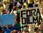 En Brasil, decenas de miles de personas han vuelto a salir a la calle para protestar contra la corrupci&oacute;n y contra el gobierno de Dilma Rousseff.
