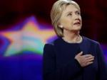 La precandidata dem&oacute;crata Hillary Clinton durante un evento de su campa&ntilde;a.
