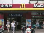 Establecimiento de McDonald's en China.