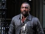 Nuevas im&aacute;genes de Idris Elba como El pistolero de 'La Torre Oscura'