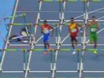 El atleta de Haiti Jeffrey Julmis se choc&oacute; contra una valla en los 100 metros vallas de los Juegos de R&iacute;o.