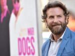 El actor Bradley Cooper luce nuevo look con barba en el estreno de 'War Dogs' en Los &Aacute;ngeles