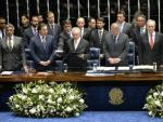 Michel Temer, exvicepresidente de Dilma Rousseff, jura el cargo de presidente de Brasil tras el impeachment de la mandataria, el 31 de agosto de 2016.