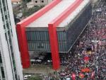 Brasile&ntilde;os marchan contra MIchel Temer y piden elecciones, por s&eacute;ptimo d&iacute;a consecutivo, en Sao Paulo, el 3 de septiembre de 2016.