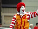 Ronald McDonald, payaso de la empresa de comida r&aacute;pida.