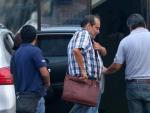 Imagen de la detenci&oacute;n del director general de Lamia, por la tragedia del Chapecoense.