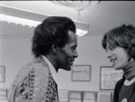 Un jovenc&iacute;simo Mick Jagger junto a su &iacute;dolo, Chuck Berry.