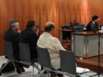 Juan Antonio Roca y Juli&aacute;n Mu&ntilde;oz, durante el juicio por el caso Marina Mariola.