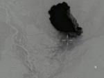 Imagen facilitada por el Departamento de Defensa de EE UU del momento en que la bomba GBU-43, la mayor no nuclear del arsenal estadounidense, impacta contra un sistema de cuevas de Estado Isl&aacute;mico en la zona de Asad Khel, provincia de Nangarhar (Afganist&aacute;n).