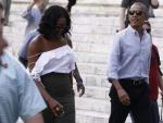 El expresidente estadounidense Barack Obama y su esposa, Michelle, durante su visita a Siena, Italia.