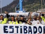 Manifestaci&oacute;n en una jornada de huelga de estibadores en Vigo.