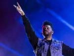 El cantante y compositor canadiense The Weeknd durante su actuaci&oacute;n esta noche en la primera jornada del Festival Internacional de Benicassim 2017.