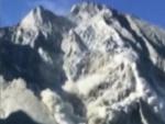Al menos ocho personas desaparecidas por un deslizamiento de rocas en Suiza.