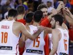Espa&ntilde;a celebra su victoria sobre Montenegro en el Eurobasket.