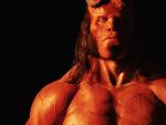 David Harbour se convierte en Ron Perlman en la primera imagen de 'Hellboy'