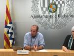 El concejal de Badalona Francesc Duran, y la alcaldesa, Dolors Sabater (CUP).