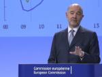 Pierre Moscovici, durante la presentaci&oacute;n de las previsiones econ&oacute;micas de invierno de la CE.
