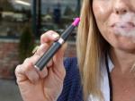 El cigarrillo electr&oacute;nico se ha convertido en una alternativa para quienes desean dejar de fumar.