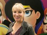 Shea Fontana, guionista de la serie animada y de c&oacute;mics Super Hero Girls.