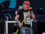 El cantante de la banda estadounidense Guns N' Roses, Axl Rose, durante el concierto del Download Festival.