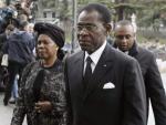 El presidente de Guinea Ecuatorial, Teodoro Obiang, a su llegada a la catedral de la Almudena, en Madrid, para asistir al funeral de Estado por el expresidente del Gobierno Adolfo Su&aacute;rez.