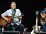Don Henley (izquierda) y Glenn Frey, fallecido en 2016, de Eagles tocando en Los &Aacute;ngeles en enero de 2014.