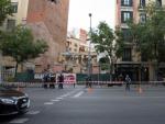 Bomberos Madrid desaloj&oacute; el edificio contiguo tras descubrir grietas y da&ntilde;os.