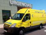 Una ambulancia del Servicio de Urgencias Canario, en una imagen de archivo.