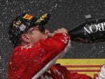 Kimi Raikkonen celebra su victoria en el GP de Estados Unidos.