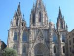La catedral de Barcelona est&aacute; entre los inmuebles inscritos.