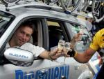 Armstrong celebra un Tour de Francia junto a su director Johan Bruyneel.