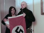 Adam Thomas y Claudia Patatas, la pareja de neonazis.