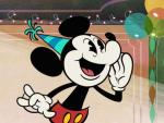 Mickey Mouse, vestido de cumplea&ntilde;os, con su aspecto actual.