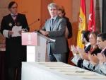 Garrido, este lunes, en una entrega de diplomas a miembros del Colegio de Abogados de Madrid.