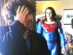 Foto del d&iacute;a: Warner exhibe el traje del Superman de Tim Burton y Nicolas Cage