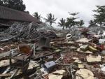 Vista de los da&ntilde;os provocados por el tsunami en el Estrecho de Sonda, en Indonesia.