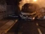 Investigan el incendio de una ambulancia en A Ca&ntilde;iza (Pontevedra)