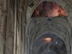 Vista interior de la catedral de Notre Dame este lunes, en Par&iacute;s (Francia).