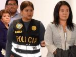 La l&iacute;der del partido opositor peruano Fuerza Popular, Keiko Fujimori, a su llegada a lo sjuzgados la Sala Penal Nacional, en Lima, tras ser detenida por un presunto delito de lavado de activos.
