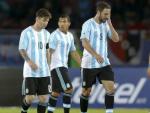 Messi, T&eacute;vez, Higua&iacute;n y Di Mar&iacute;a, cabizbajos tras un partido de Argentina.