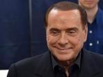 Silvio Berlusconi vota en las elecciones italianas.