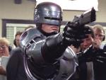 Neill Blomkamp sigue adelante con su secuela de 'RoboCop'