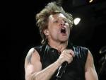 Jon Bon Jovi, l&iacute;der de Bon Jovi, en un concierto en Atenas en 2011.