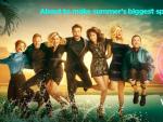 Cartel promocional del 'reboot' de la m&iacute;tica serie 'Beverly Hills 90210', conocida en Espa&ntilde;a como 'Sensaci&oacute;n de vivir'.