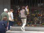 Seguidores de Franco realizan ofrendas al dictador en Mingorrubio