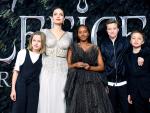 Angelina Jolie junto a sus hijos en la presentaci&oacute;n de 'Mal&eacute;fica 2'.