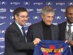 Quique Seti&eacute;n es presentado como nuevo entrenador del FC Barcelona