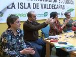 Asociaciones ecologistas exigen el cumplimiento de la ley y que se derribe el complejo Marina Isla de Valdeca&ntilde;as